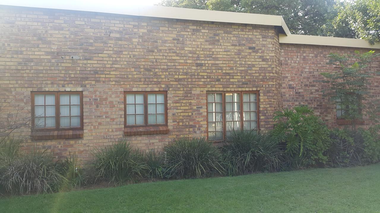 Albatross B&B Benoni Exteriör bild
